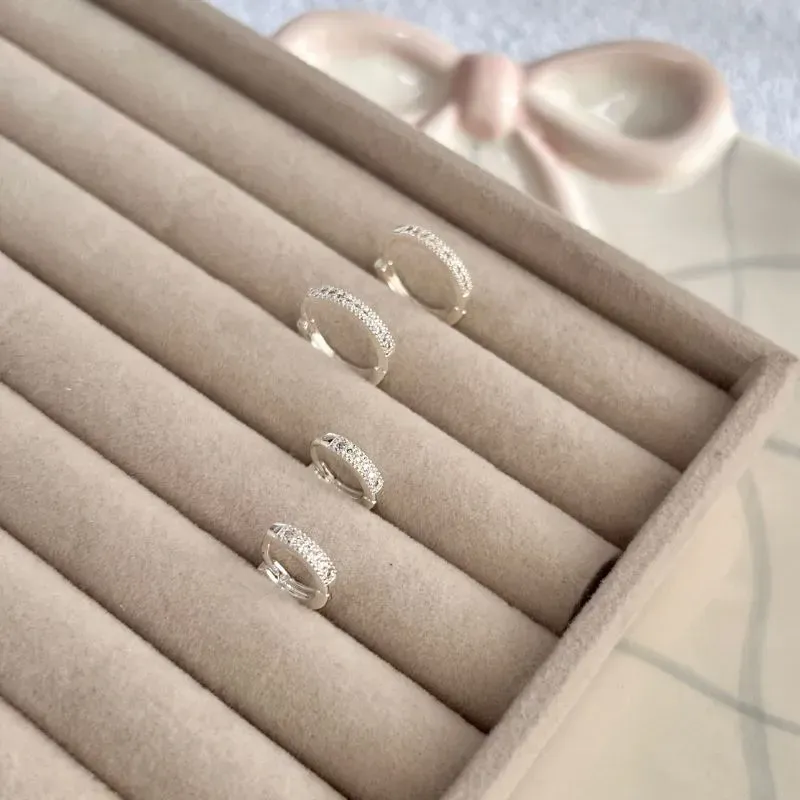 DUPLA BRINCO ARGOLAS FINAS ARTICULADAS ZIRCONIAS