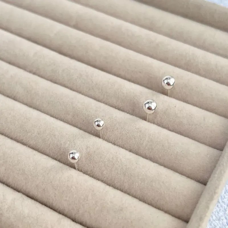 DUPLA BRINCO DE BOLINHAS 5MM - 4MM