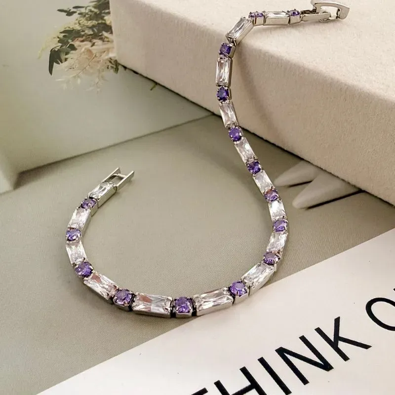 PULSEIRA BAGUETES E PONTO DE LUZ LILÁS