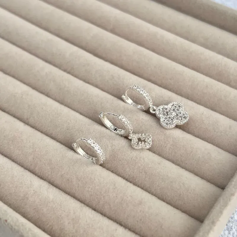 TRIO ARGOLAS COM PINGENTES DE TREVO