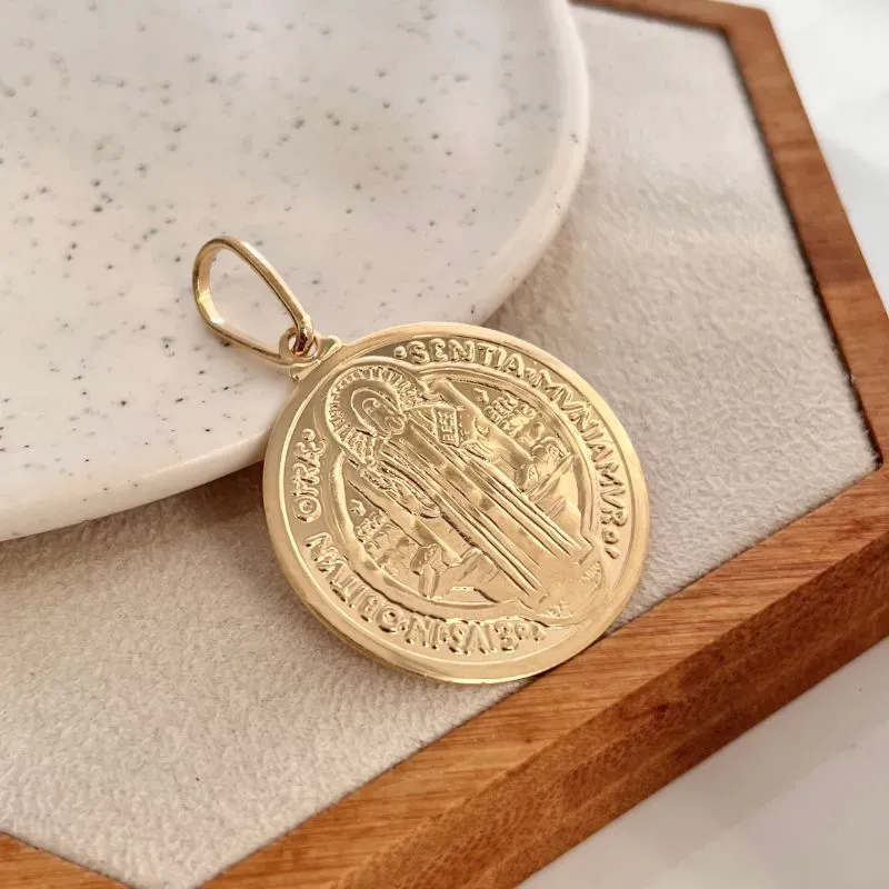 PINGENTE MEDALHA 3,5CM SÃO BENTO - CONTRA ARGOLA FINA