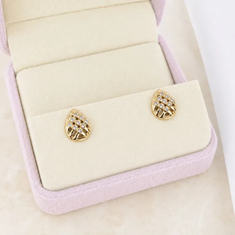 BRINCO GOTA DETALHES VAZADOS E MICRO ZIRCONIA