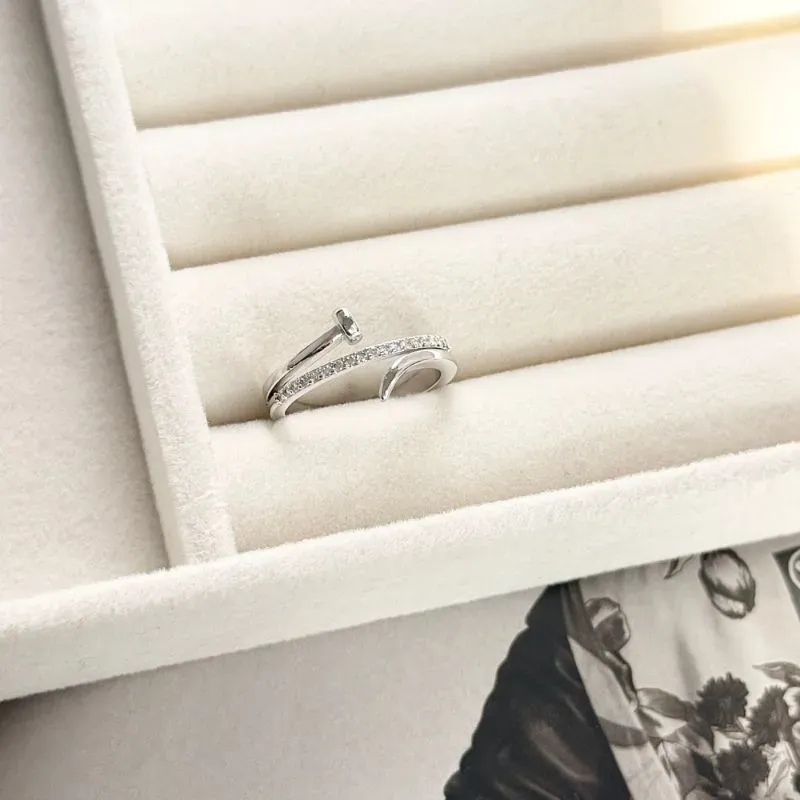 ANEL PREGO COM MICRO ZIRCONIA