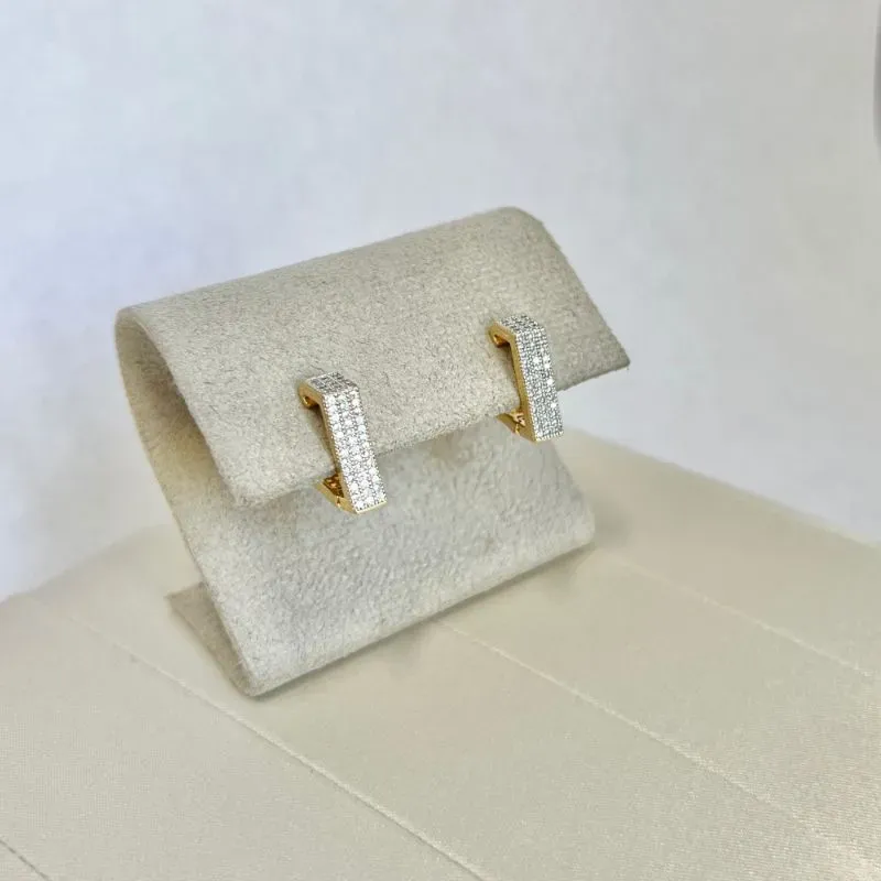 BRINCO ARGOLA ARTICULADA MICRO ZIRCONIA FORMATO DIAMANTE