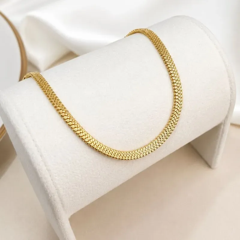 PULSEIRA FITA 3D COM ACABAMENTO DE ESTRELAS