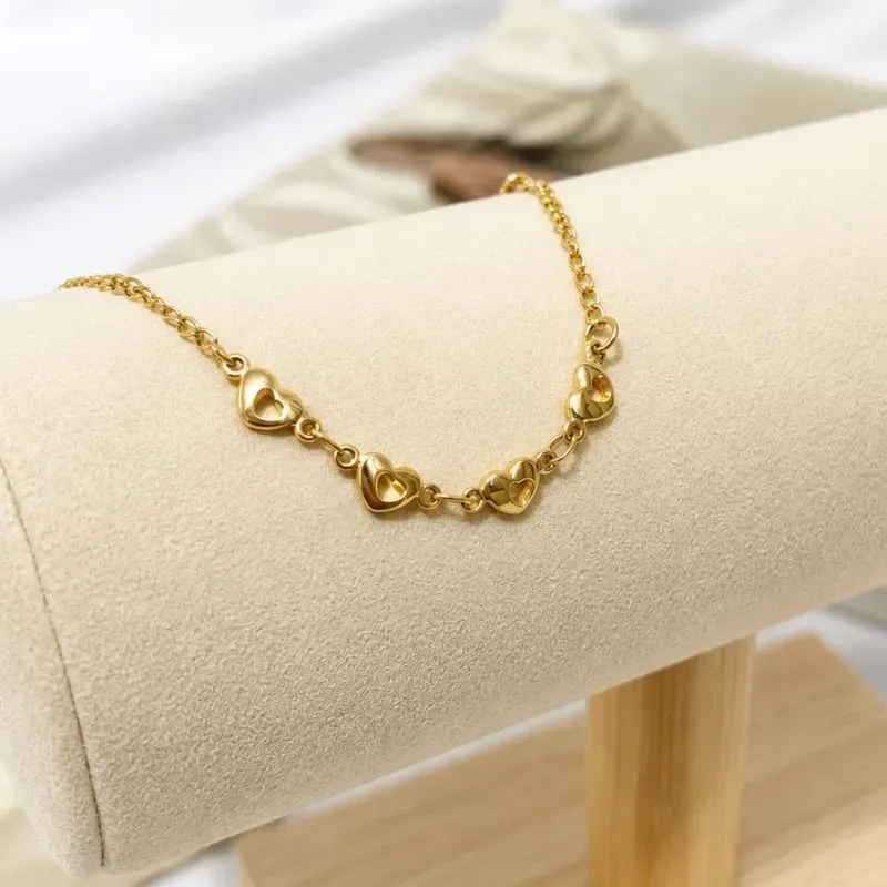 PULSEIRA INFANTIL CORAÇÕES
