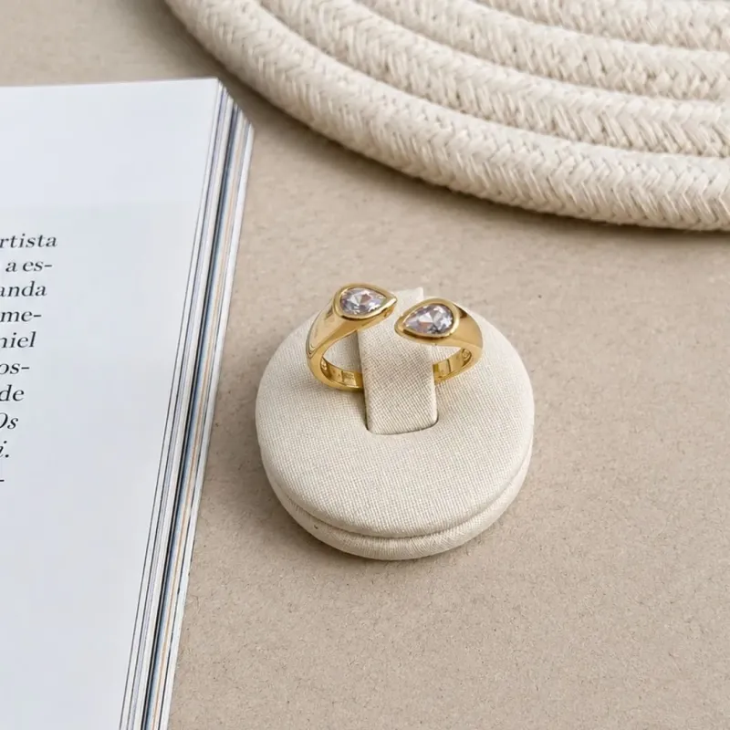 ANEL AJUSTÁVEL 2 MINI GOTAS DE ZIRCONIA