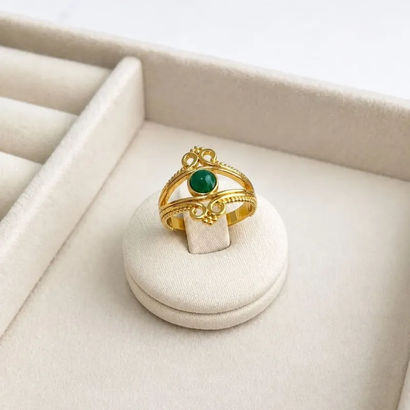 ANEL ESTILO PRATA - PEDRA VERDE