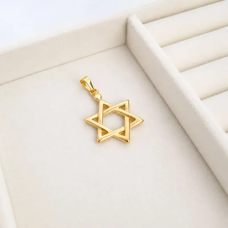 PINGENTE ESTRELA DE DAVI