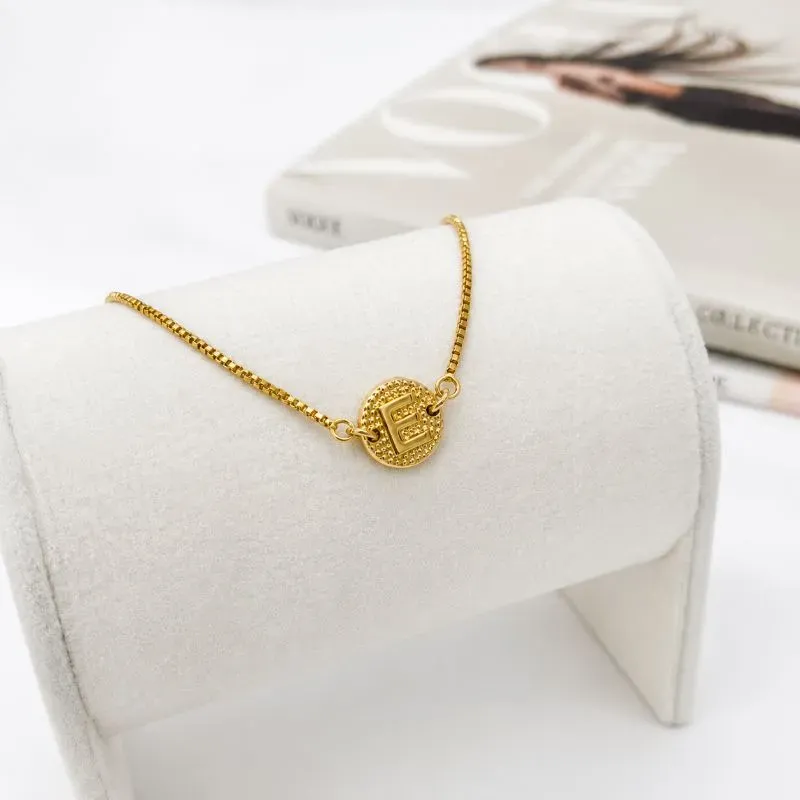 PULSEIRA LETRA - E
