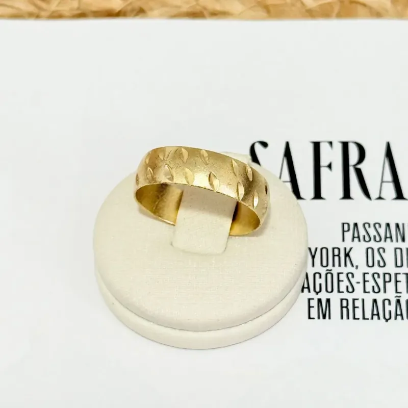 ANEL ALIANÇA TRABALHADAS/DIAMANTADAS