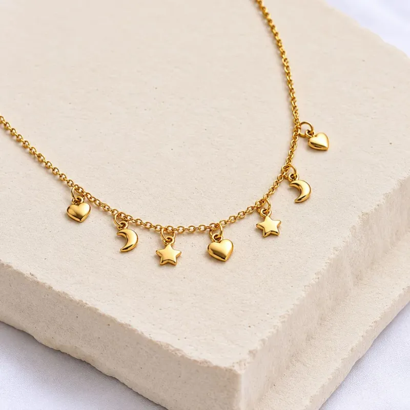 COLAR CHOKER CORAÇÃO, ESTRELA E LUA