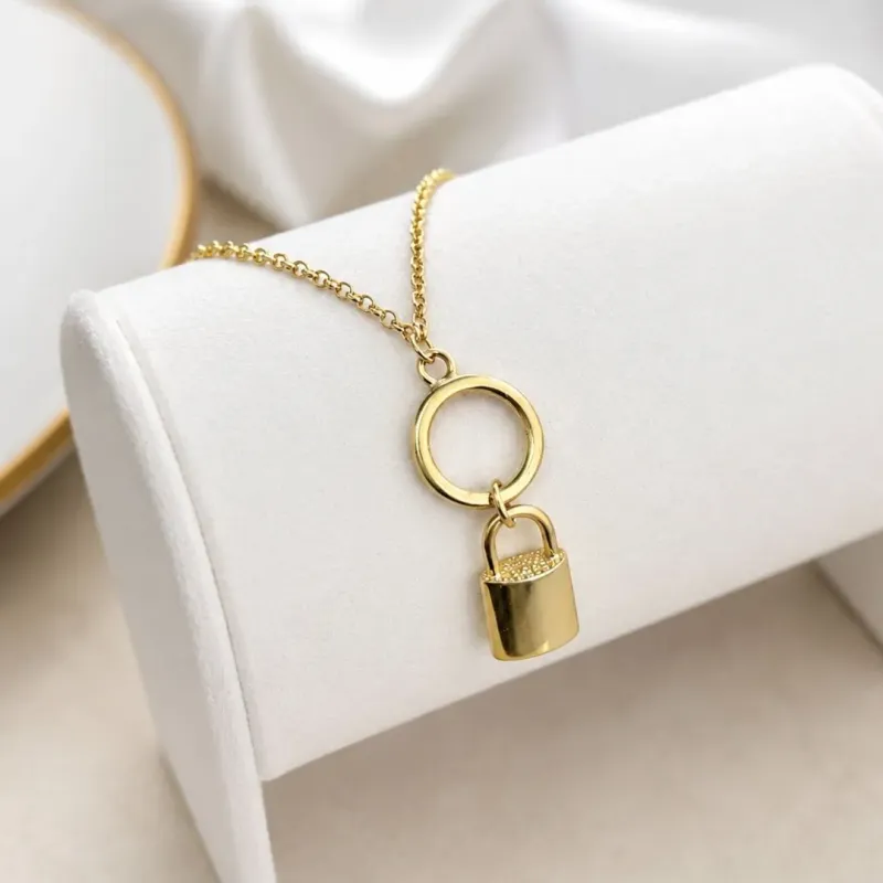 PULSEIRA PINGENTE CADEADO