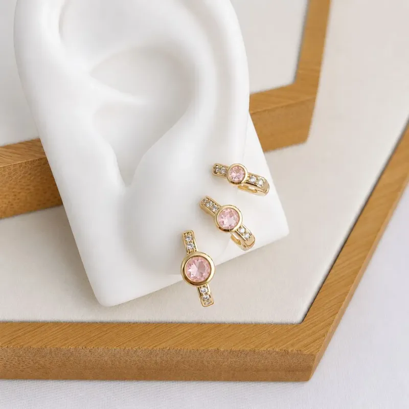 TRIO BRINCO ARGOLINHAS COM PONTO DE LUZ ROSA CLARO