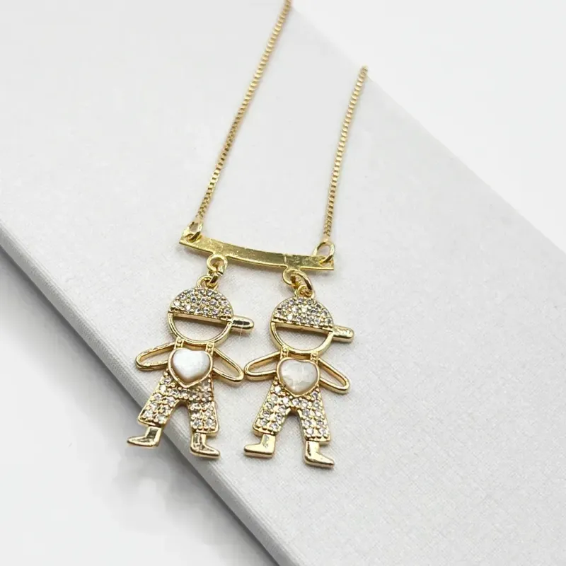 COLAR CANGA 2 FILHOS CRAVEJADOS  COM CORAÇÃO DE MADRE PÉROLA - 2 MENINOS COLAR CANGA 2 FILHOS CRAVEJADOS  COM CORAÇÃO DE MADRE PÉROLA - 2 MENINOS