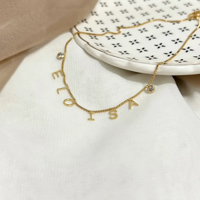 COLAR NOME PERSONALIZADO 6 LETRAS E ZIRCONIAS NAS PONTAS - ELOISA COLAR NOME PERSONALIZADO 6 LETRAS E ZIRCONIAS NAS PONTAS - ELOISA