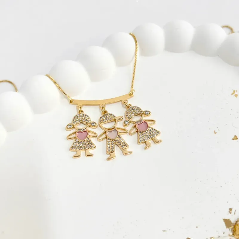 COLAR CANGA 3 FILHOS CRAVEJADOS  COM CORAÇÃO PEROLADOS - 2 MENINAS E 1 MENINO COLAR CANGA 3 FILHOS CRAVEJADOS  COM CORAÇÃO PEROLADOS - 2 MENINAS E 1 MENINO