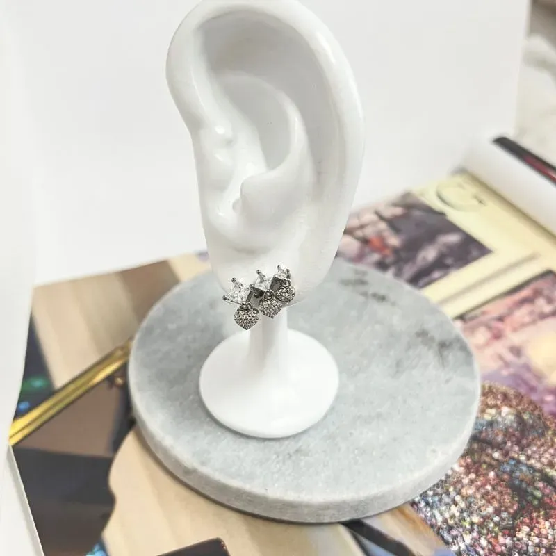 BRINCO EAR CUFF ZIRCONIA E CORAÇÃO BRINCO EAR CUFF ZIRCONIA E CORAÇÃO