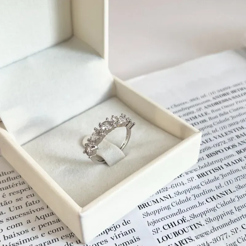 ANEL 5 PEDRAS GEOMÉTRICAS ANEL 5 PEDRAS GEOMÉTRICAS