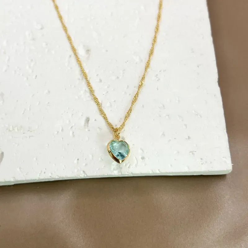 COLAR SINGAPURA COM PINGENTE DE CORAÇÃO AZUL CLARO COLAR SINGAPURA COM PINGENTE DE CORAÇÃO AZUL CLARO