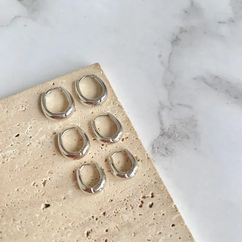 TRIO ARGOLA LISAS - FORMATO GOTA TRIO ARGOLA LISAS - FORMATO GOTA