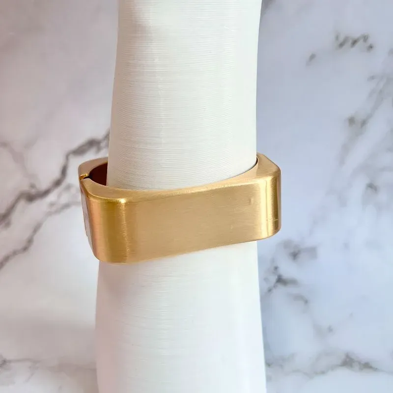 BRACELETE QUADRADO LARGO ESCOVADO BRACELETE QUADRADO LARGO ESCOVADO