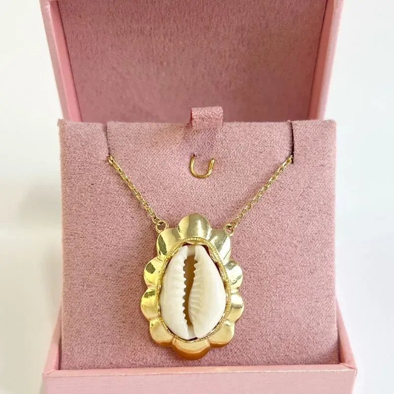 COLAR BÚZIO COLAR BÚZIO