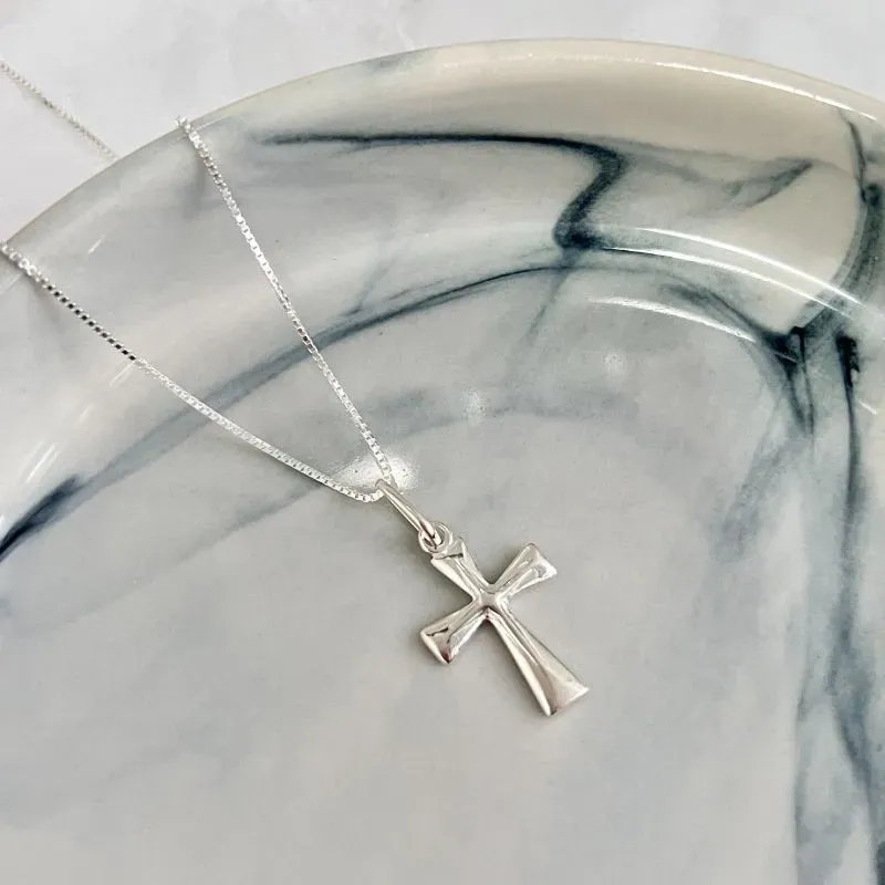 COLAR PRATA925 COM PINGENTE DE CRUZ 60CM COLAR PRATA925 COM PINGENTE DE CRUZ 60CM