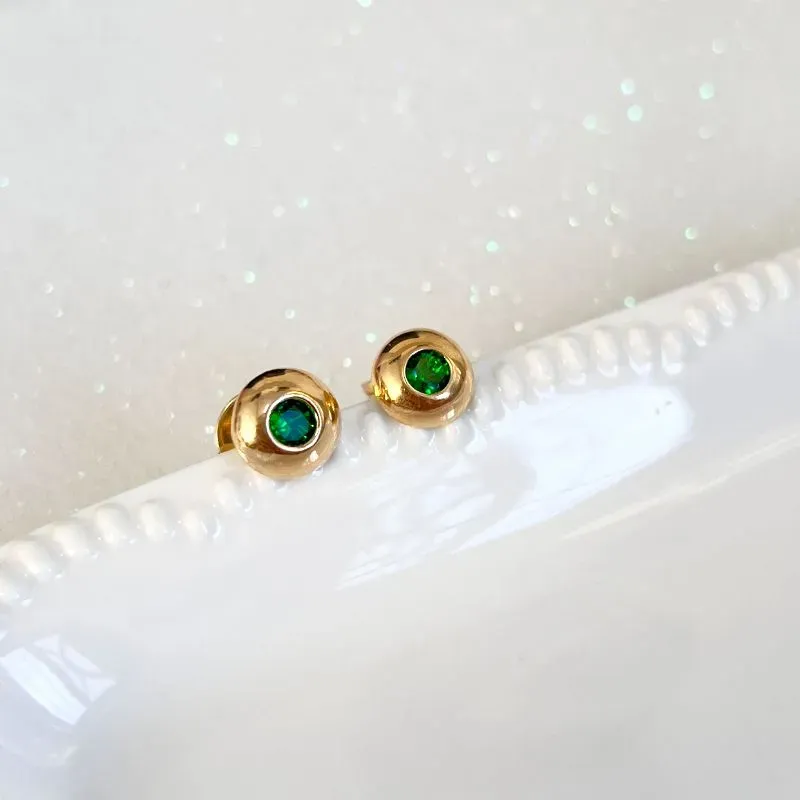 BRINCO BOTÃO COM PEDRA VERDE ESMERALDA BRINCO BOTÃO COM PEDRA VERDE ESMERALDA