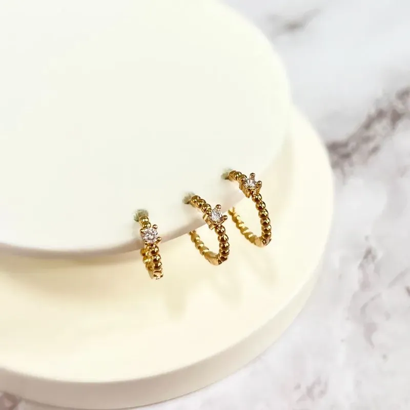 TRIO ARGOLA ARTICULADA BOLINHAS E 1 PONTO DE LUZ TRIO ARGOLA ARTICULADA BOLINHAS E 1 PONTO DE LUZ