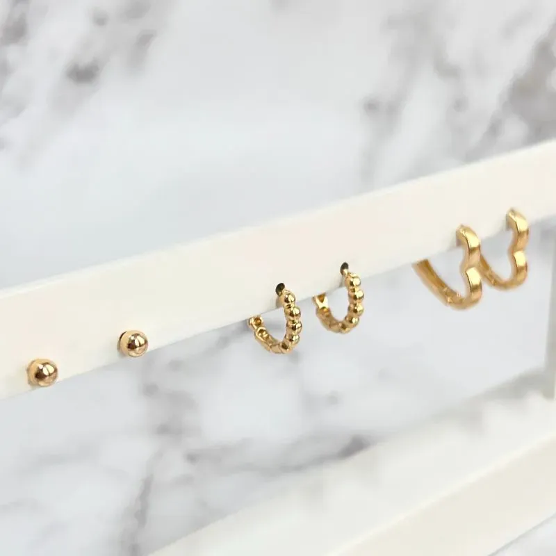 TRIO ARGOLA ARTICULADA DE CORAÇÃO E BOLINHAS E BRINCO BOLA 3MM TRIO ARGOLA ARTICULADA DE CORAÇÃO E BOLINHAS E BRINCO BOLA 3MM