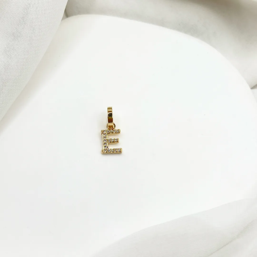 PINGENTE (CHARMS) LETRA 1CM E