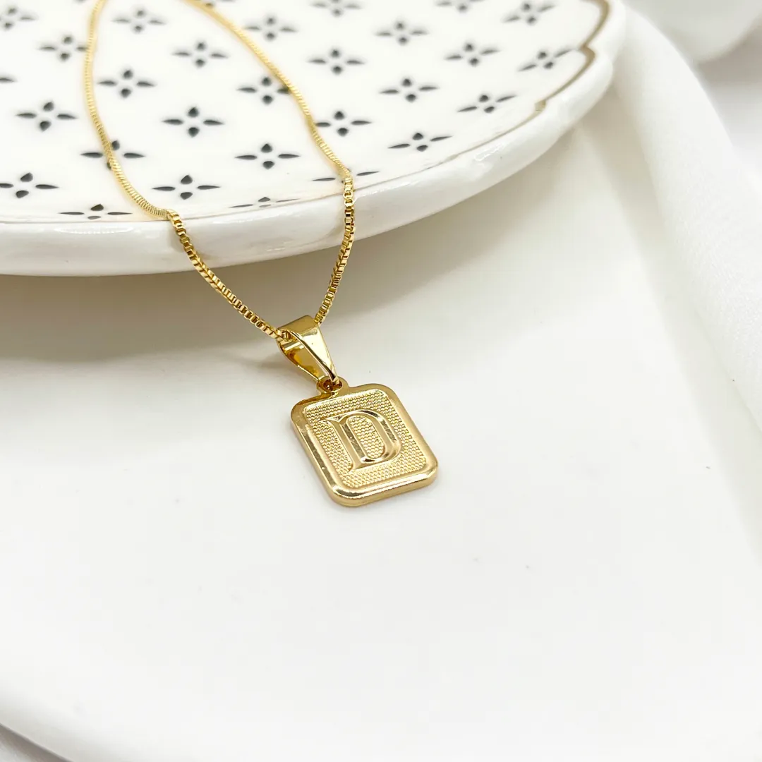 COLAR PINGENTE MINI 1X1 MEDALHA DE LETRA - D