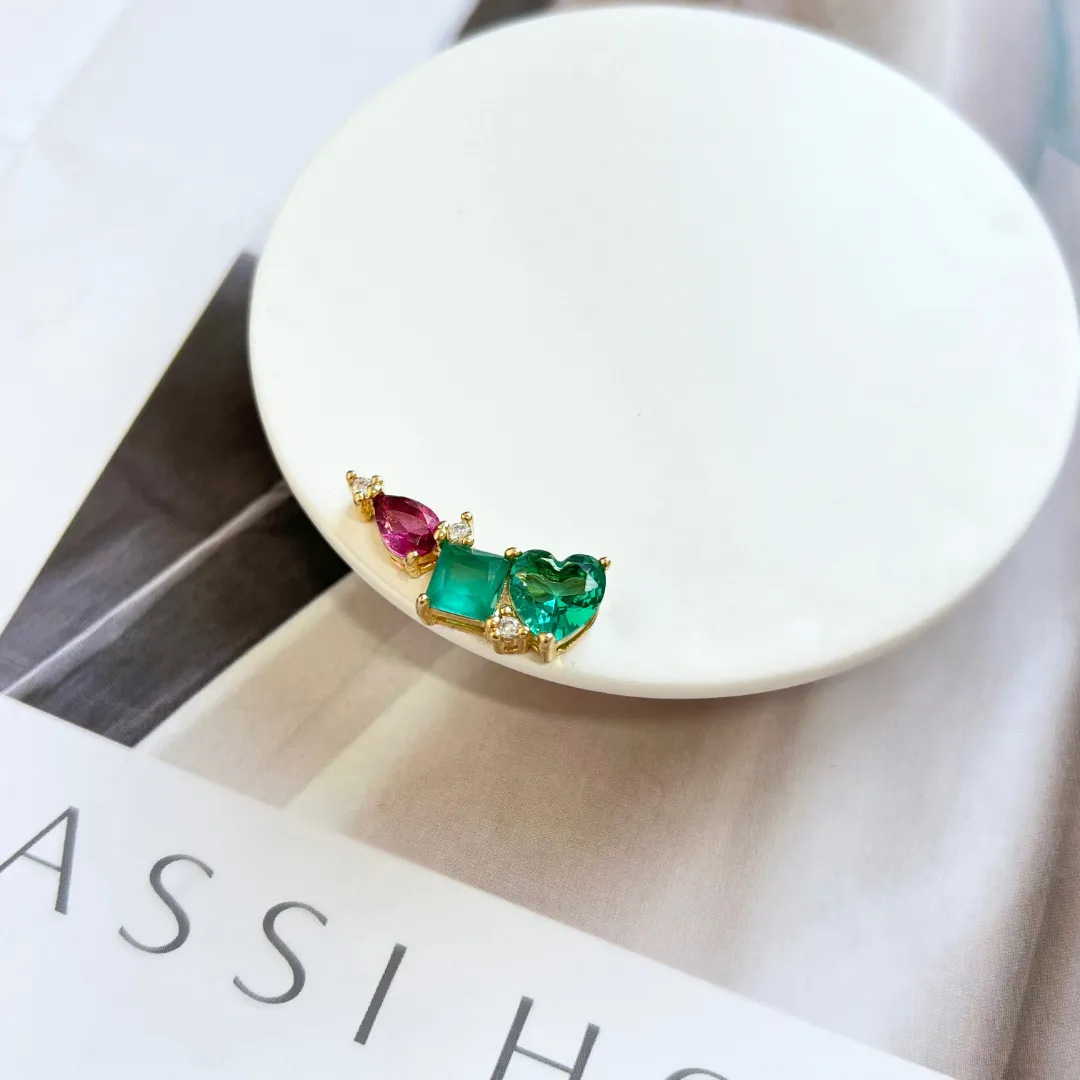 BRINCO EAR CUFF PEDRA CORAÇÃO, QUADRADO E GOTA