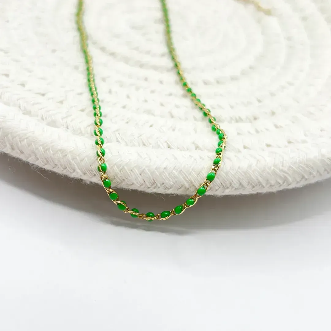 COLAR CHOKER RESINADA VERDE BANDEIRA 35CM+5CM EXTENSOR
