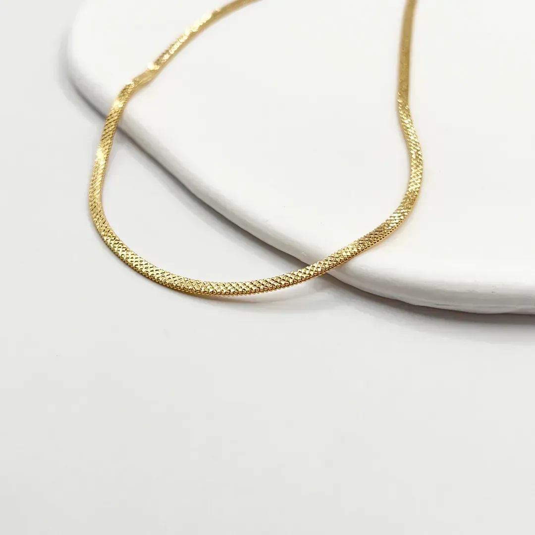 COLAR CHOKER LAMINADA E DIAMANTADA 45CM
