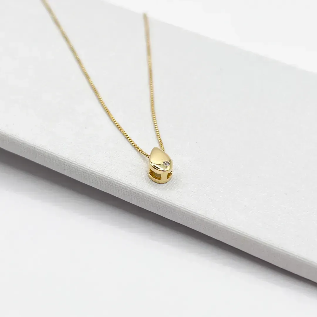 COLAR GOTA LISA COM 1 MINI PONTO DE LUZ