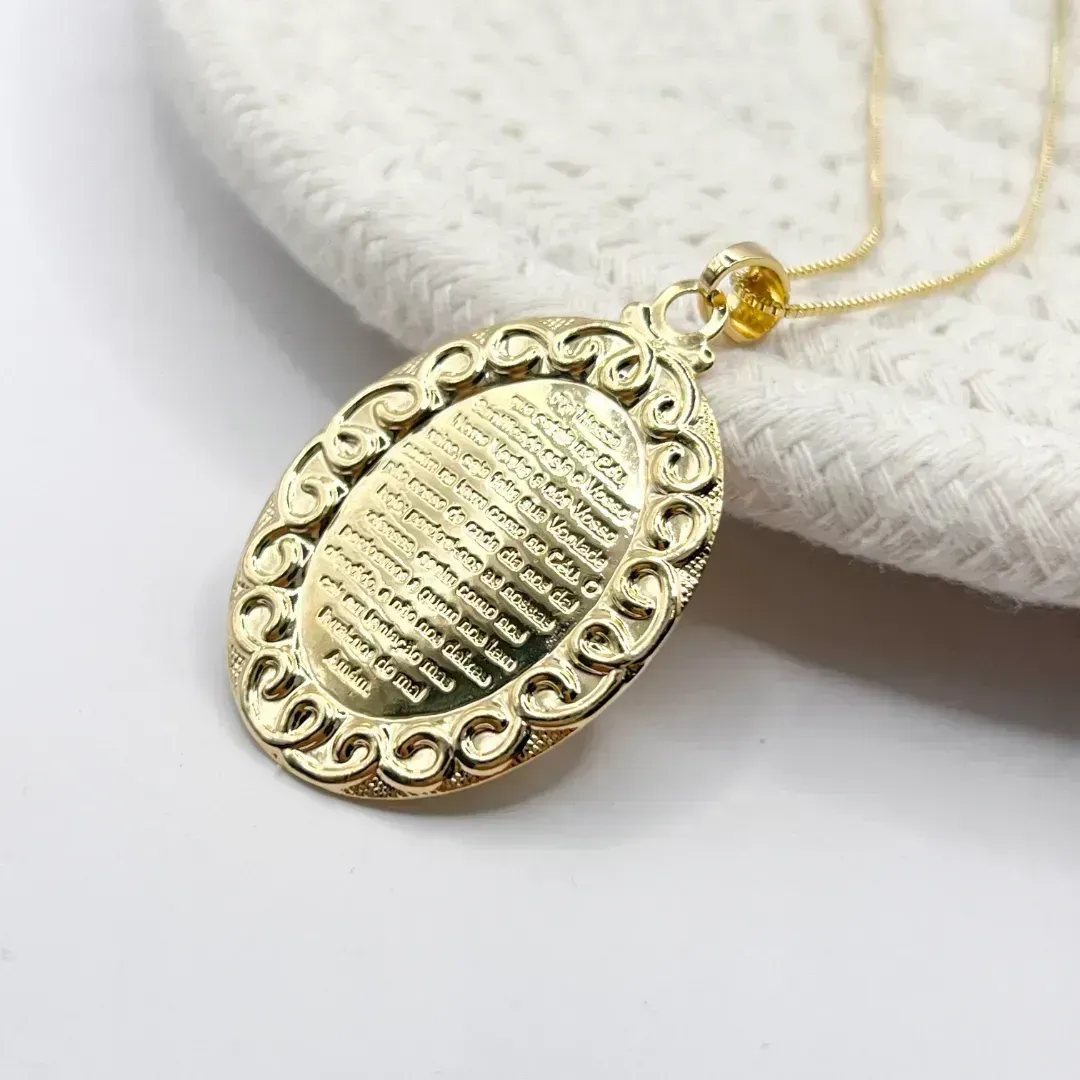 COLAR MEDALHA 3,5CM - ORAÇÃO PAI NOSSO COM DETALHES