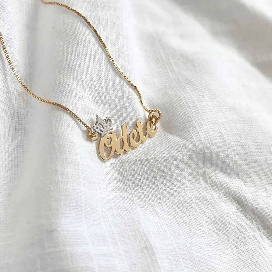 COLAR NOME COM DETALHES FONTE 06 - ODETE COM COROA