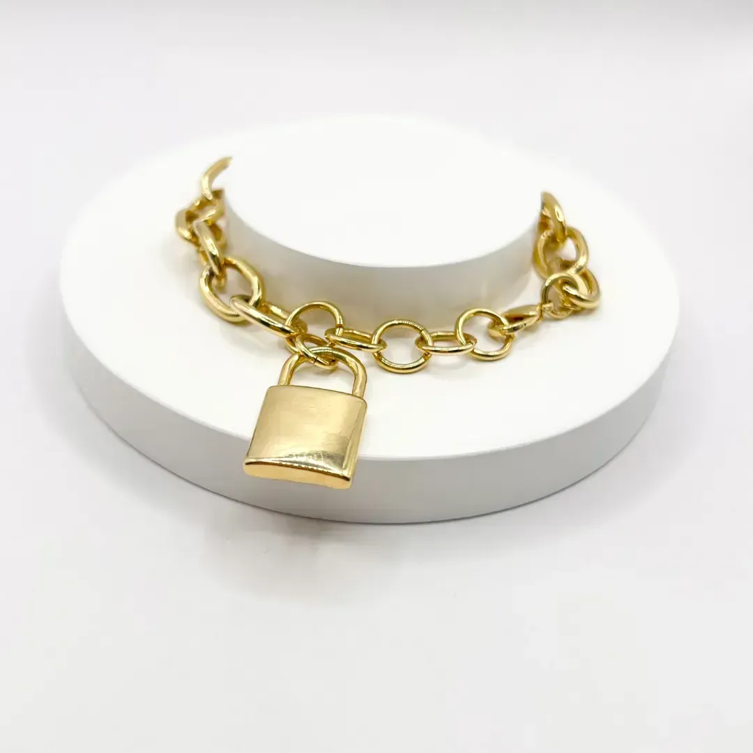 PULSEIRA ELOS COM CADEADO