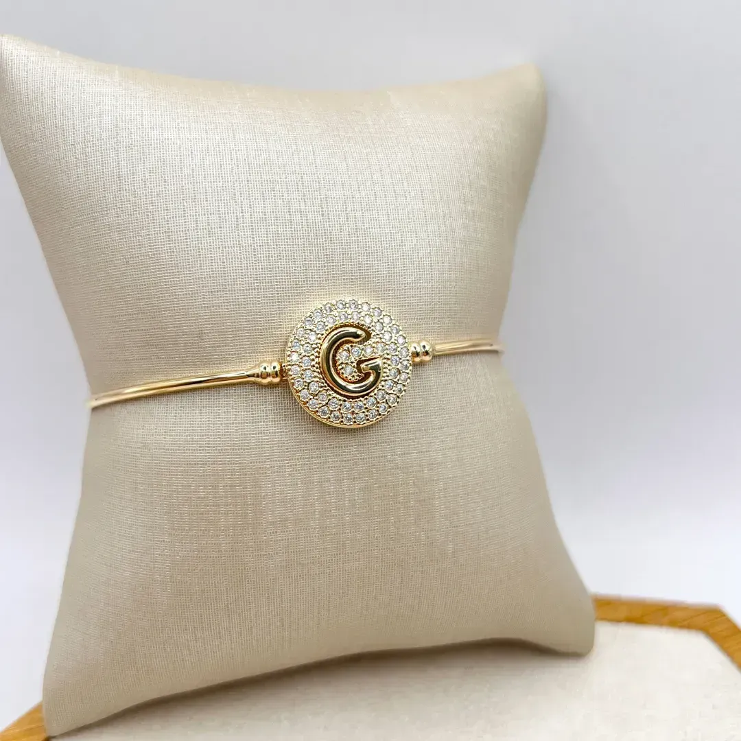 BRACELETE LETRA COM ENCAIXE CRAVEJADO - G