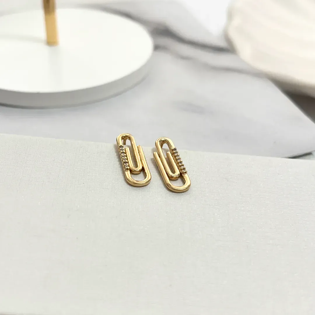 BRINCO CLIPS COM ZIRCONIA