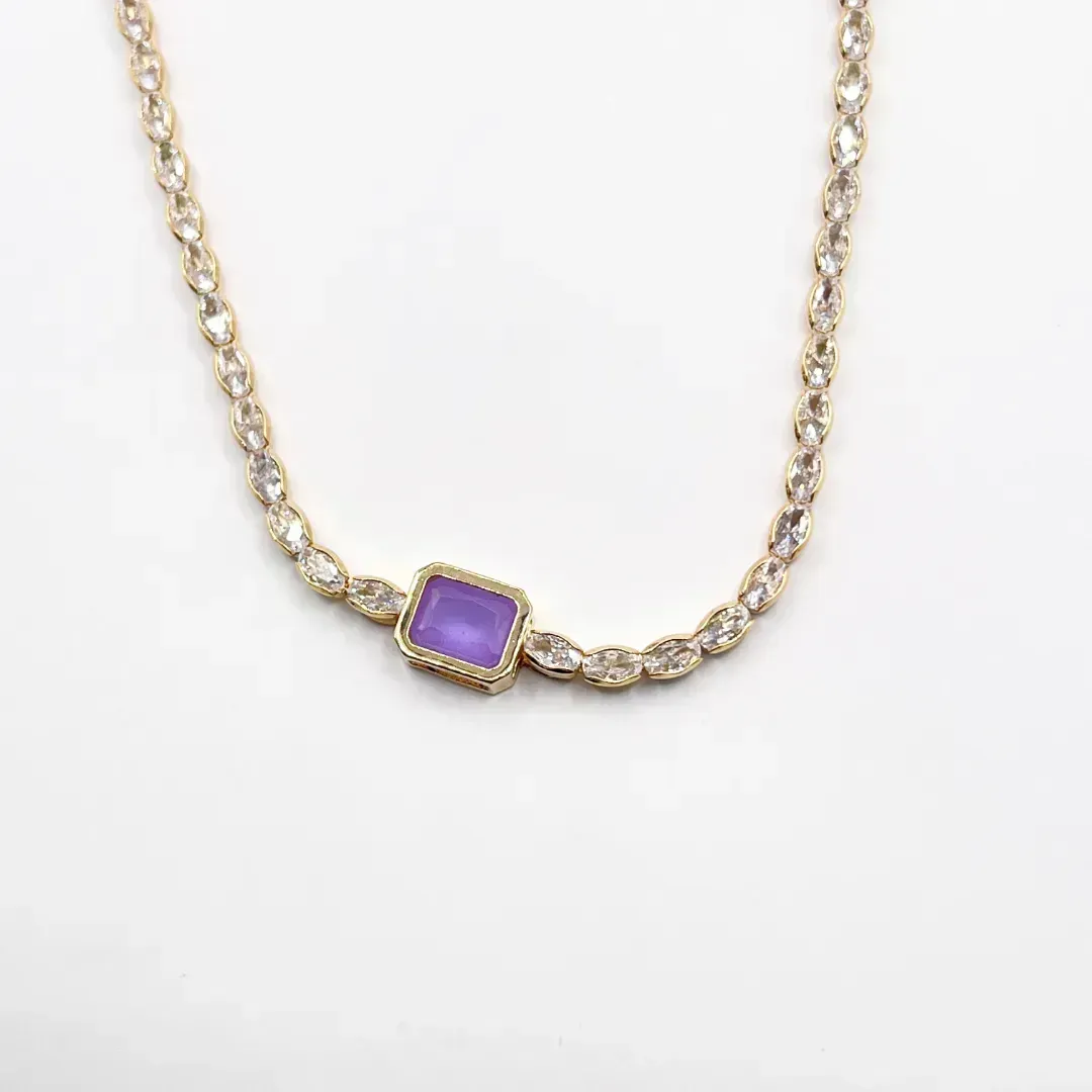 COLAR CHOKER PEDRARIAS NAVETES E PINGENTE QUADRADO LAVANDA 40CM +5CM EXTENSOR