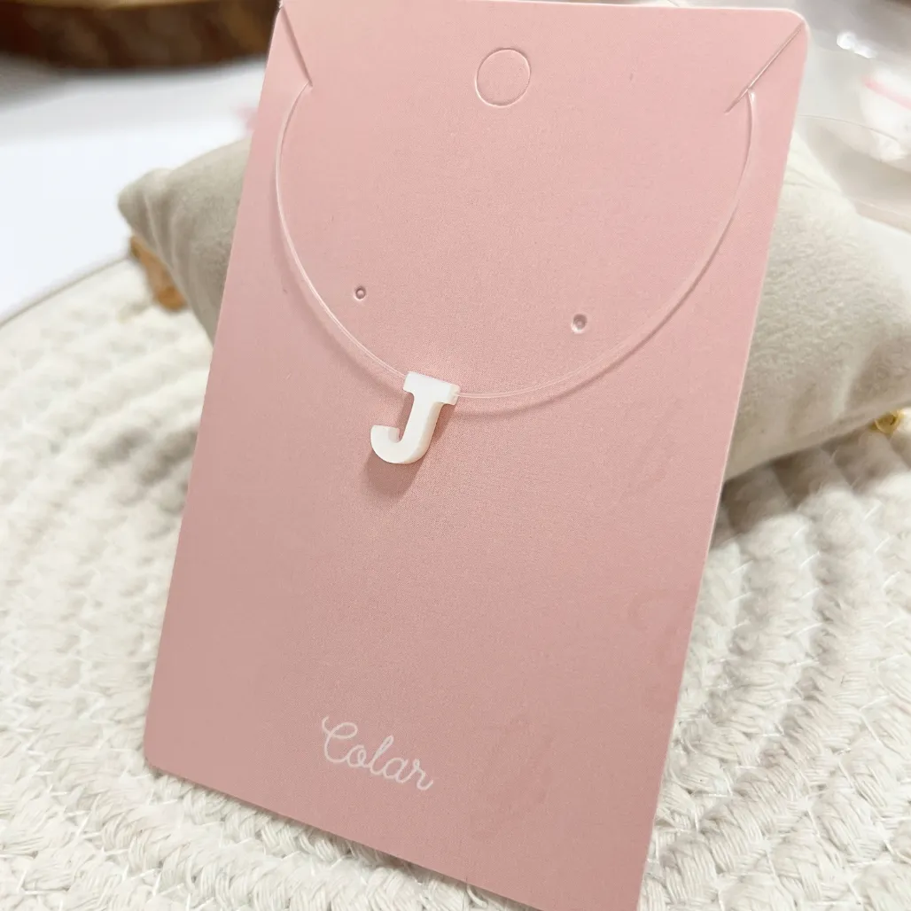 COLAR FIO DE NYLON - J