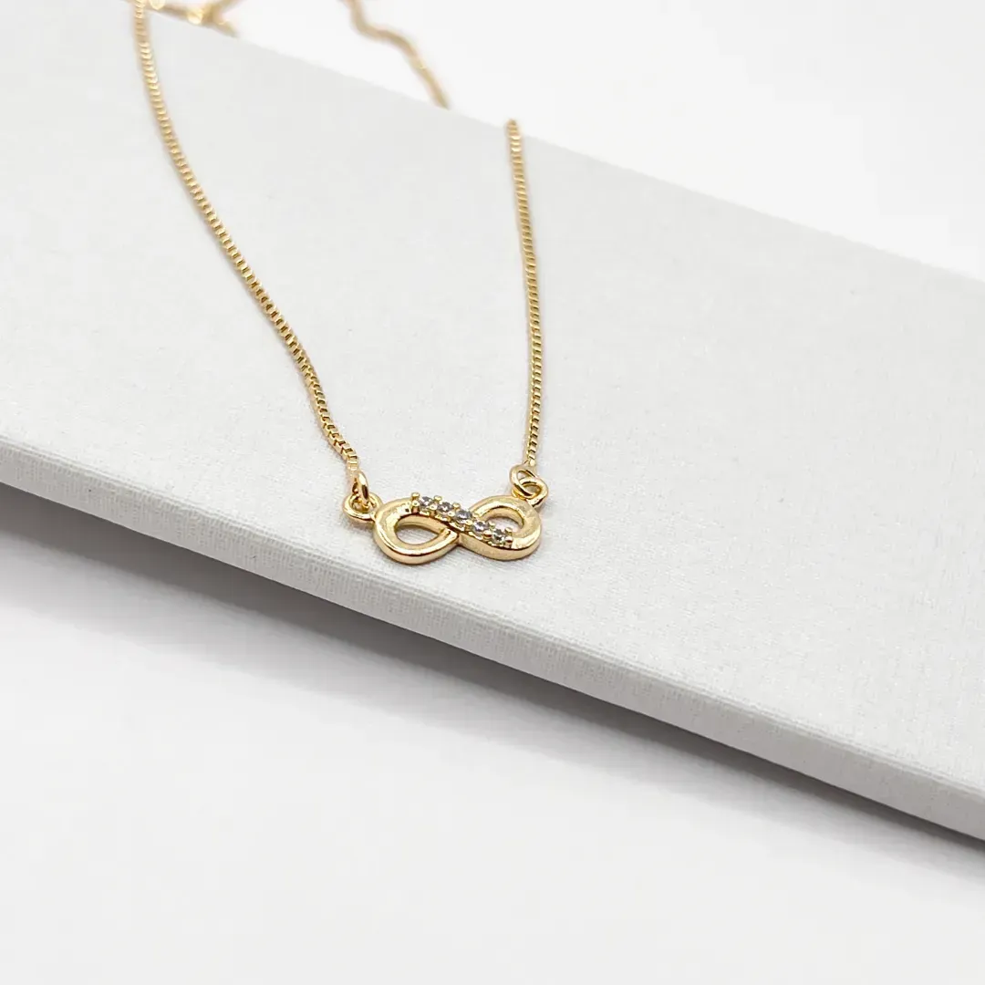 COLAR INFINITO COM 5 ZIRCONIAS 45CM