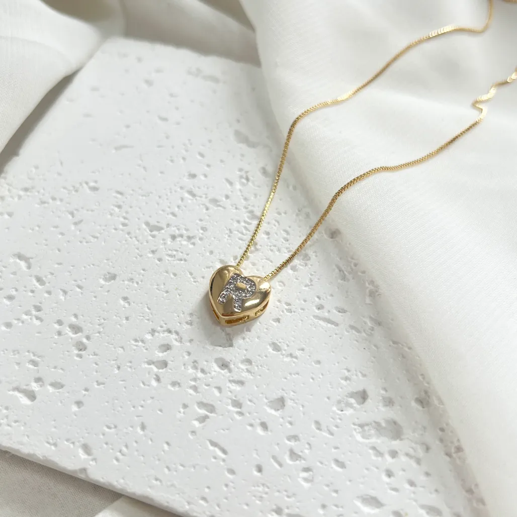COLAR LETRA CORAÇÃO 1CM COM LETRA CRAVEJADA - R