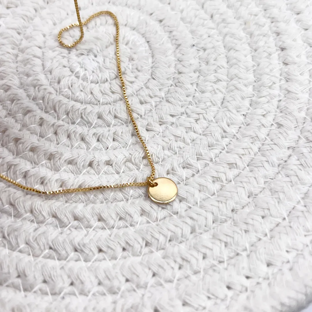 COLAR MINI MEDALHA LISA
