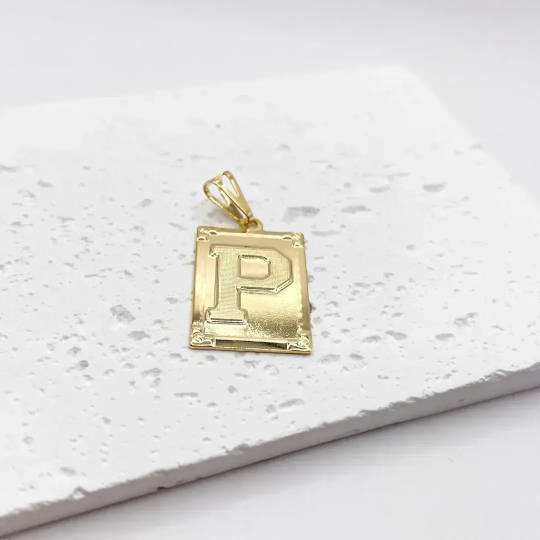 PINGENTE MEDALHA COM ACABAMENTO DE PARAFUSO - P