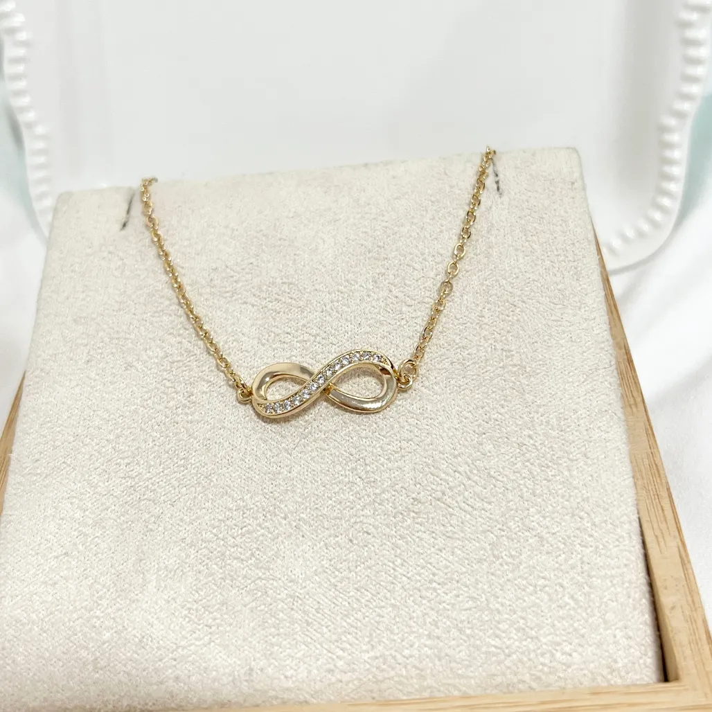 PULSEIRA INFINITO ZIRCONIAS CRISTAIS