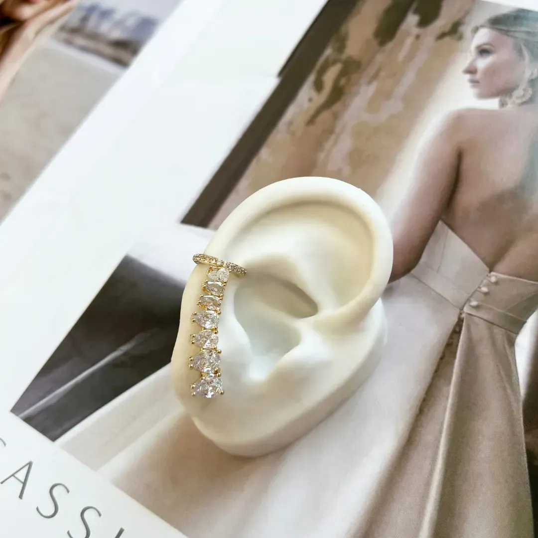 BRINCO EAR CUFF GOTAS CRISTAL